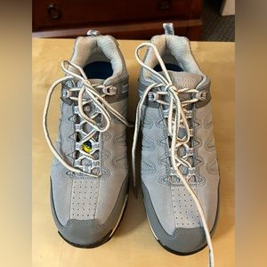 KODIAK - Women’s Safety Toe/Work Shoes - Size 7.5- New